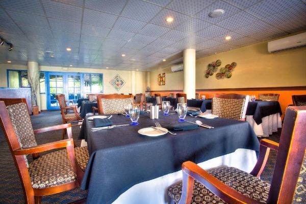 Cara Suites Hotel and Conference Centre (Claxton Bay)